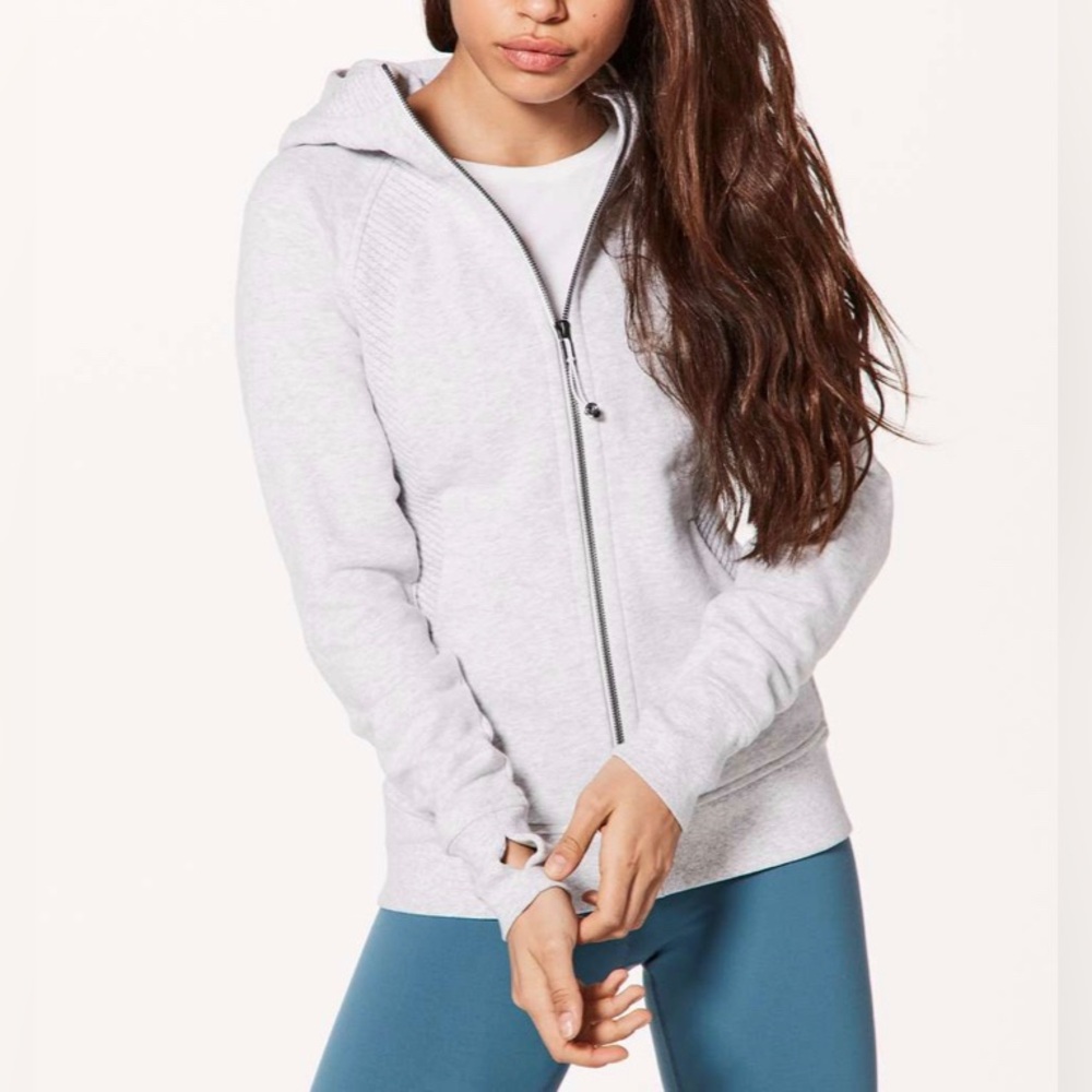 Lululemon Size 8 Scuba Hoodie Special Edition Sashiko
Heather Light Grey Nimbus